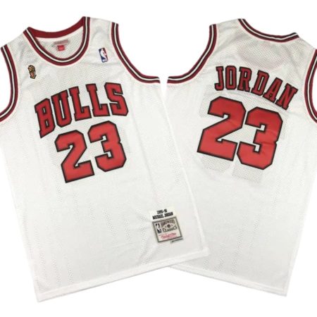 Michael Jordan 23 Chicago Bulls 1997-98 Champion Edition White Stitched Jersey