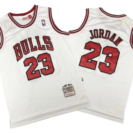 Michael Jordan 23 Chicago Bulls M&N 1997-98 White Stitched Jersey